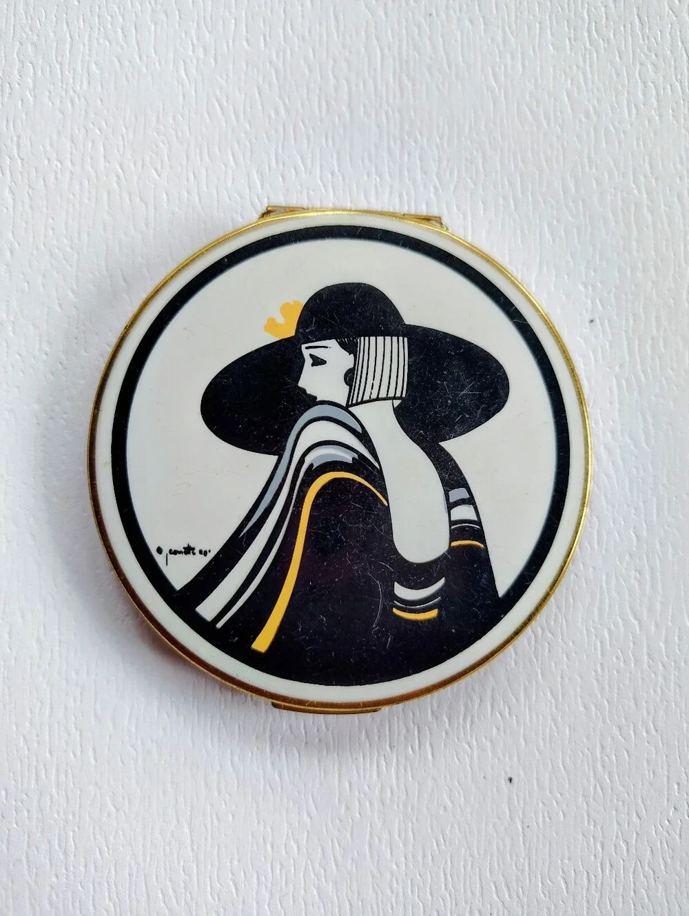 Vintage Stratton Powder Compact Mirror Made in England Art Deco Lady Vanity Gold